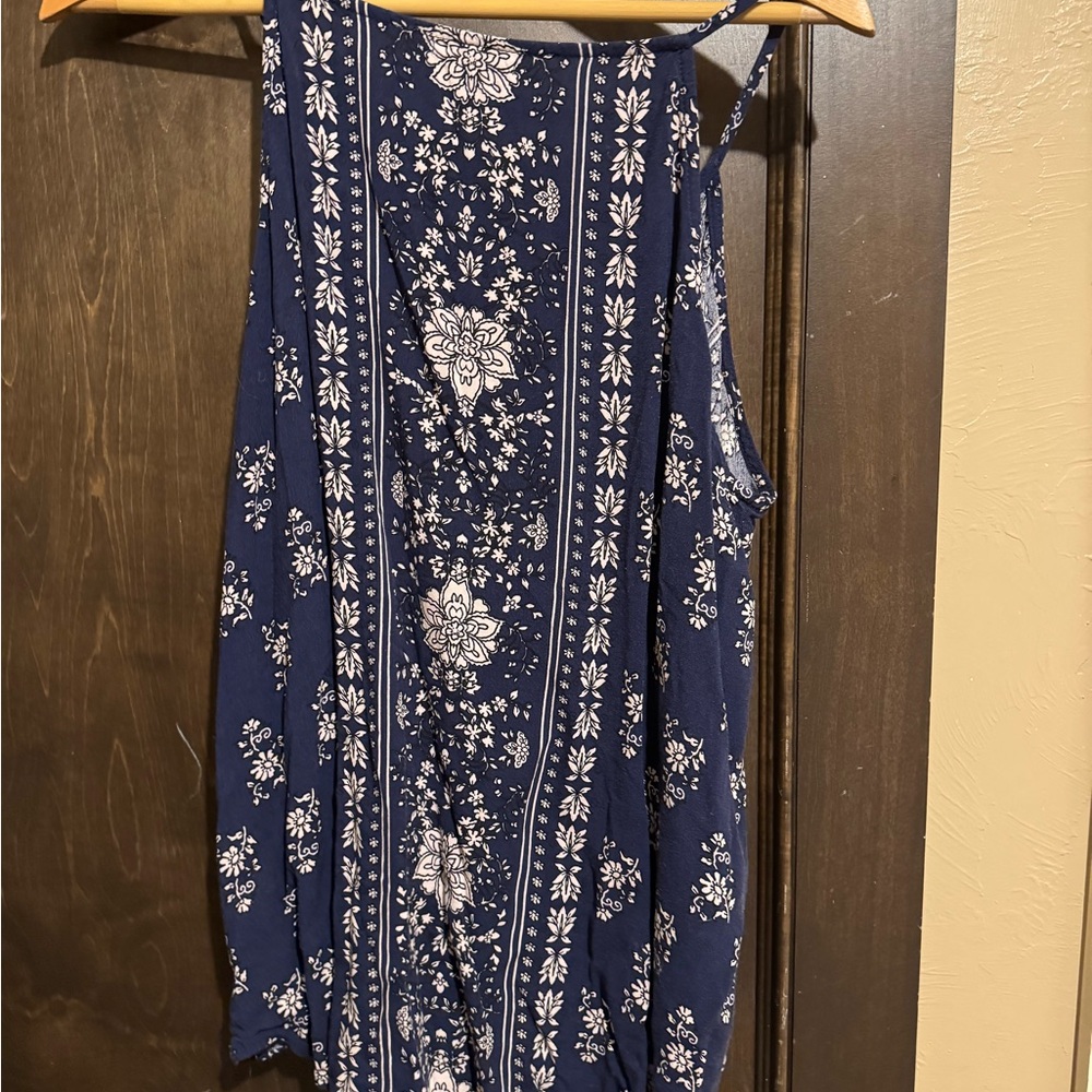 Navy and White Floral Sleeveless Top
